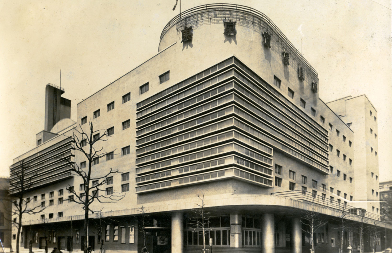 1934年（昭和9）東京宝塚歌劇場開場