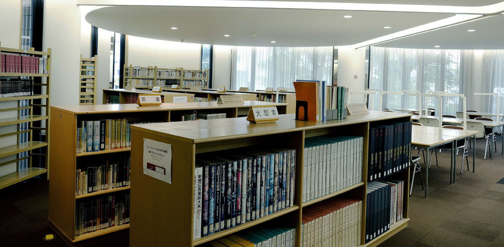 宝塚新温泉の図書室